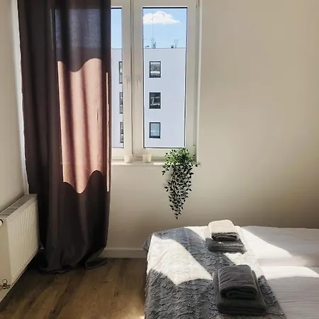 Na Skarpie Apartment *